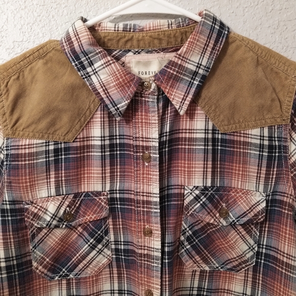 Forever 21 plaid button down - Picture 3 of 4